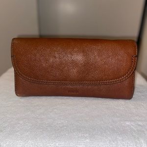 Fossil Wallet